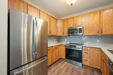 12727 College View Drive Eden Prairie MN 55347