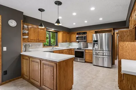 18363 Jasper Path Lakeville MN 55044