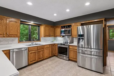 18363 Jasper Path Lakeville MN 55044