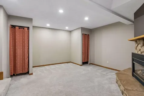 18363 Jasper Path Lakeville MN 55044