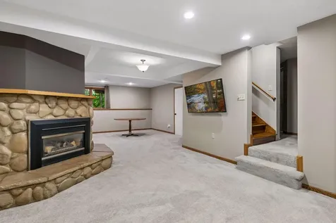 18363 Jasper Path Lakeville MN 55044