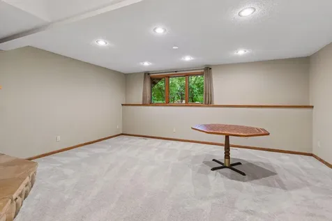 18363 Jasper Path Lakeville MN 55044
