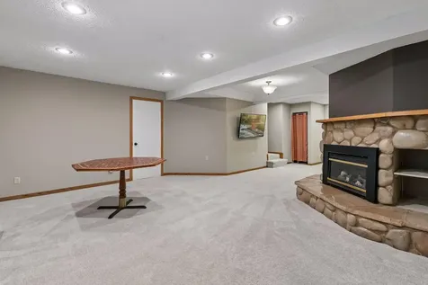 18363 Jasper Path Lakeville MN 55044