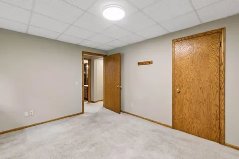 18363 Jasper Path Lakeville MN 55044