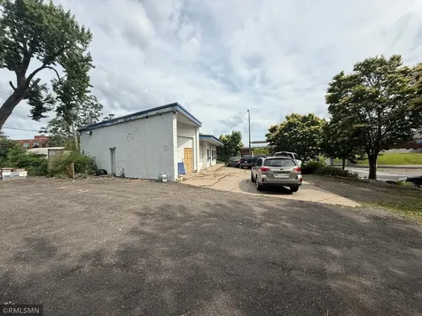 1714 E Hennepin Avenue Minneapolis MN 55414