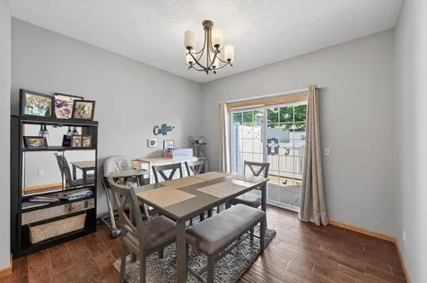 440 Hickory Lane N Oakdale MN 55128