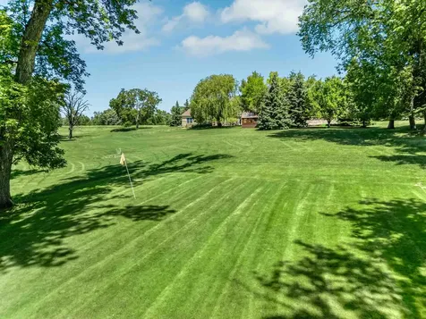 705 18th Avenue N Moorhead MN 56560