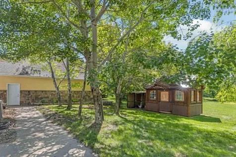 705 18th Avenue N Moorhead MN 56560