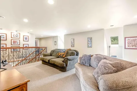 705 18th Avenue N Moorhead MN 56560