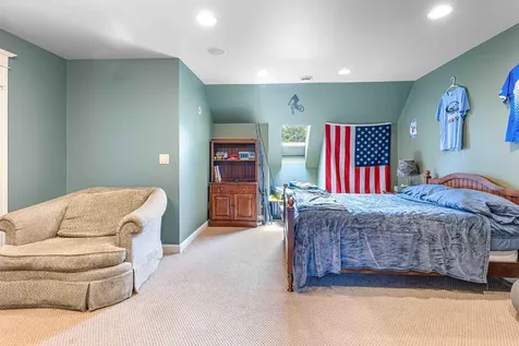 705 18th Avenue N Moorhead MN 56560
