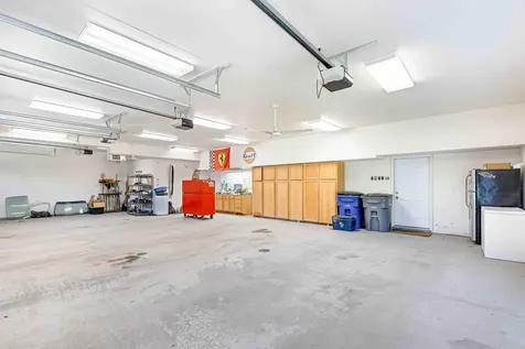 705 18th Avenue N Moorhead MN 56560