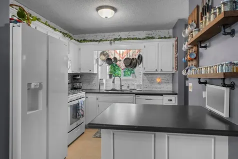 1020 Southview Avenue Braham MN 55006