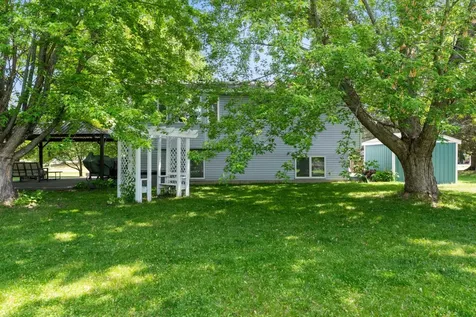 1020 Southview Avenue Braham MN 55006