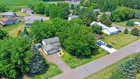 1020 Southview Avenue Braham MN 55006