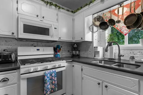 1020 Southview Avenue Braham MN 55006