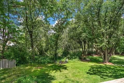 2219 Eldridge Avenue E North Saint Paul MN 55109