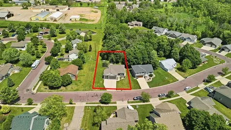 300 Tanager Road Mankato MN 56001