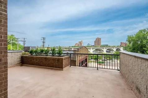 401 1st Street S Minneapolis MN 55401