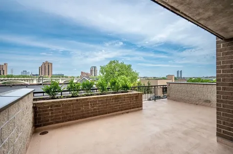 401 1st Street S Minneapolis MN 55401