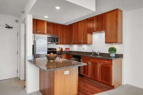 401 1st Street S Minneapolis MN 55401