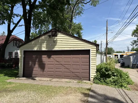 4617 Columbus Avenue Minneapolis MN 55407