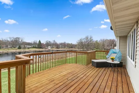 10402 Yorktown Lane N Maple Grove MN 55369