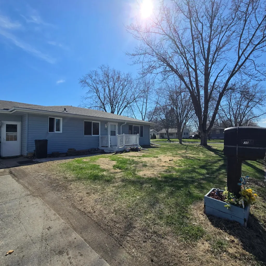 1306 11th Street SE Saint Cloud MN 56304
