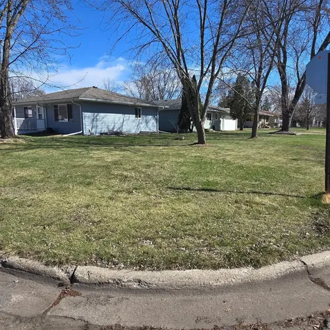 1306 11th Street SE Saint Cloud MN 56304