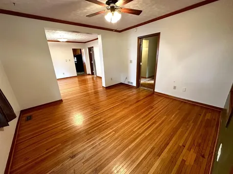 415 N 6th Street Marshall MN 56258