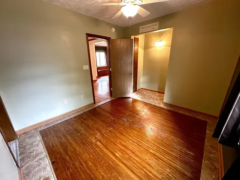 415 N 6th Street Marshall MN 56258