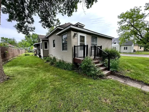415 N 6th Street Marshall MN 56258