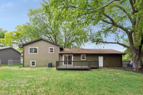1083 126th Lane NE Blaine MN 55434