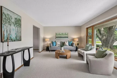 2095 Kelly Drive Golden Valley MN 55427