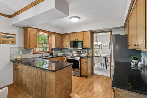 2095 Kelly Drive Golden Valley MN 55427