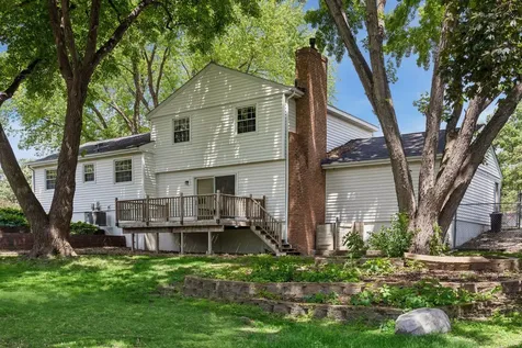 2095 Kelly Drive Golden Valley MN 55427