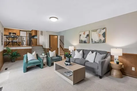 2095 Kelly Drive Golden Valley MN 55427