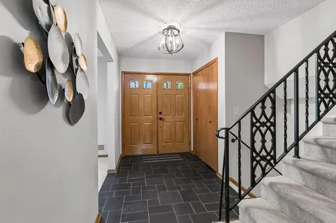 2095 Kelly Drive Golden Valley MN 55427
