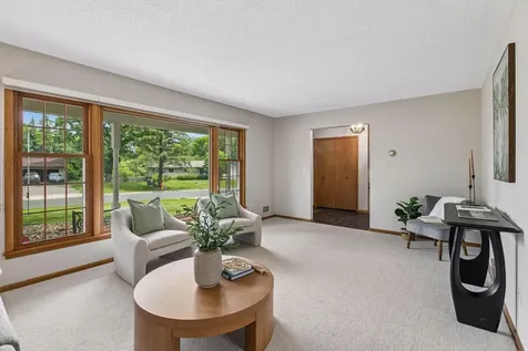 2095 Kelly Drive Golden Valley MN 55427