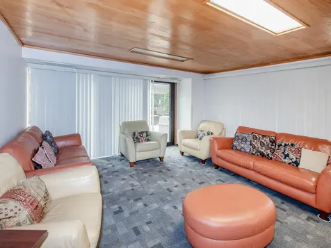 26 10th Street W Saint Paul MN 55102