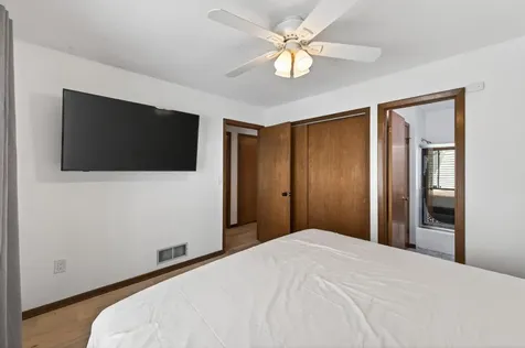 1631 Woodbridge Street Saint Paul MN 55117