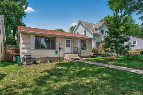 1631 Woodbridge Street Saint Paul MN 55117