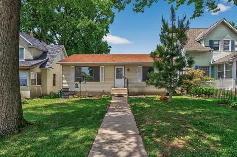 1631 Woodbridge Street Saint Paul MN 55117