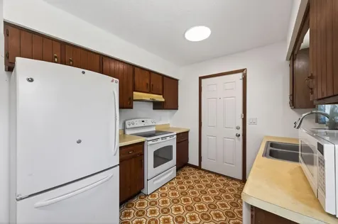 1631 Woodbridge Street Saint Paul MN 55117
