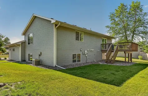 405 11th Avenue NW Dodge Center MN 55927