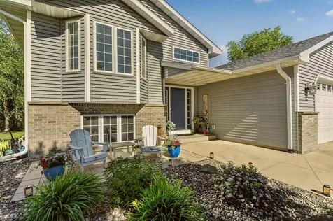 405 11th Avenue NW Dodge Center MN 55927