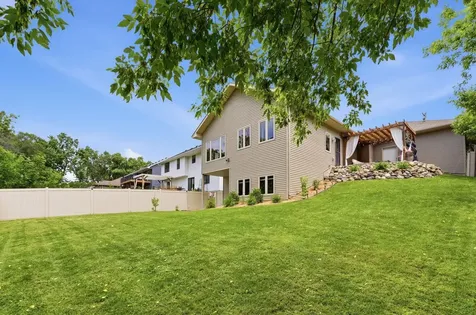 1945 Division Street N North Saint Paul MN 55109