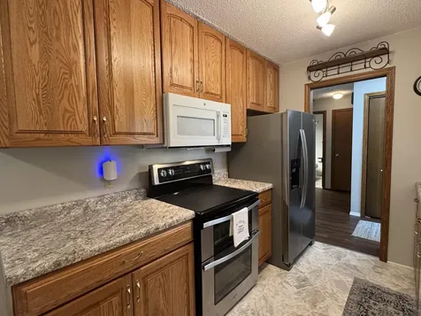 1518 Falcon Drive Fairmont MN 56031
