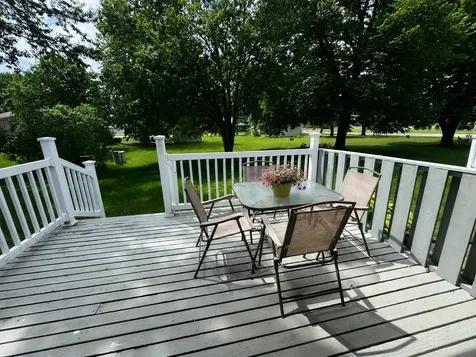 1518 Falcon Drive Fairmont MN 56031