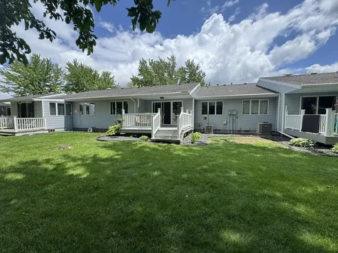 1518 Falcon Drive Fairmont MN 56031