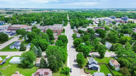 521 9th Street Hawley MN 56549